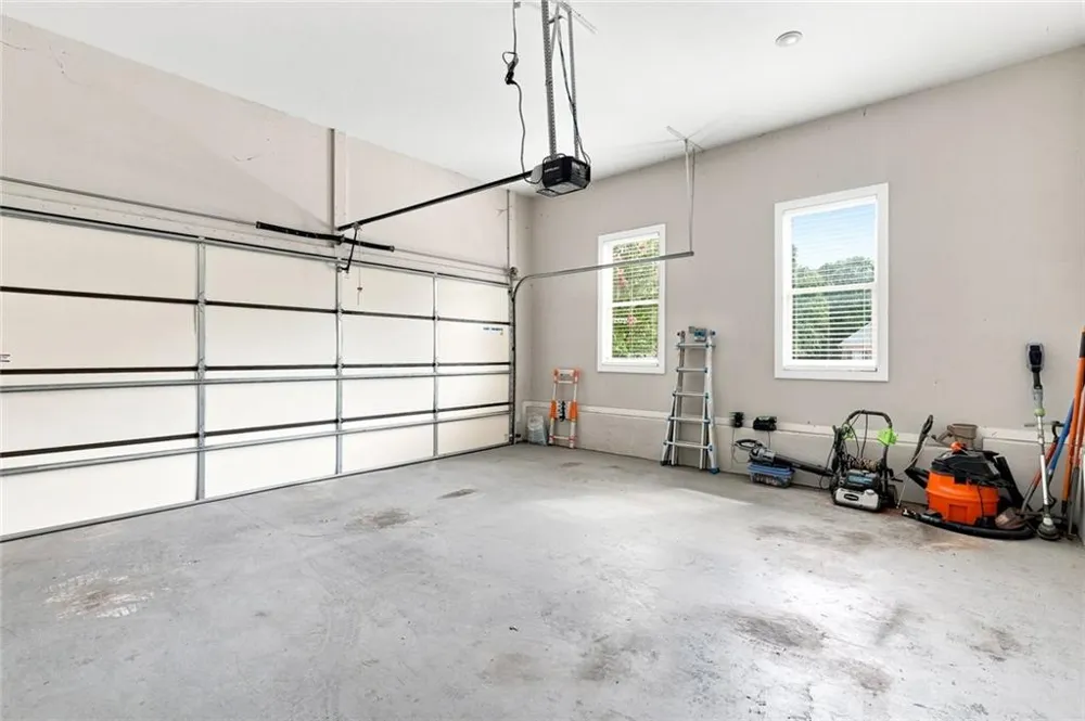 435 Cambria Lane SW Lilburn, GA 30047