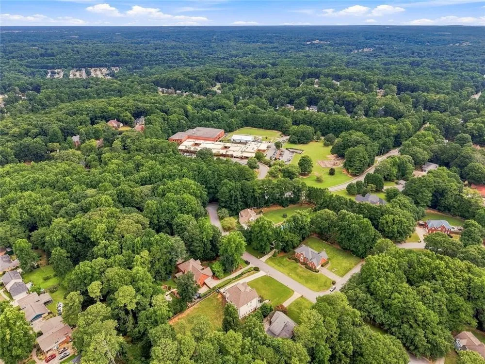 435 Cambria Lane SW Lilburn, GA 30047