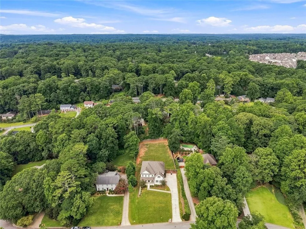 435 Cambria Lane SW Lilburn, GA 30047