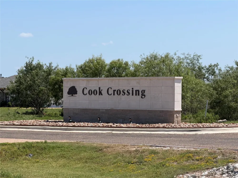 10712 Little Farm Road Bryan, TX 77845