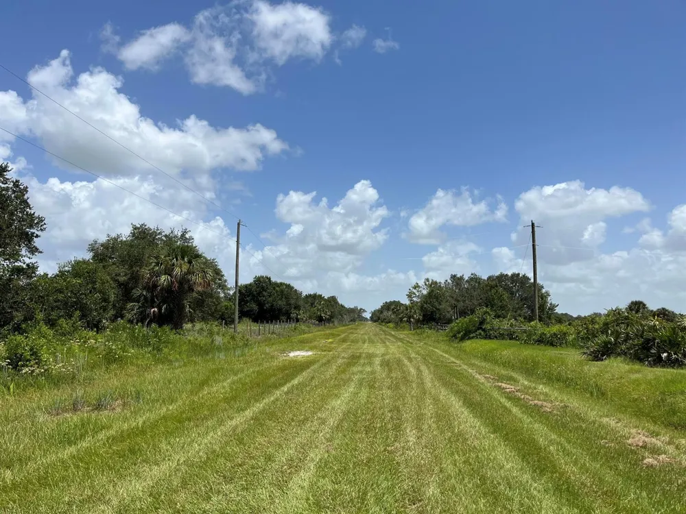 18325 NW 278th Street Okeechobee, FL 34972