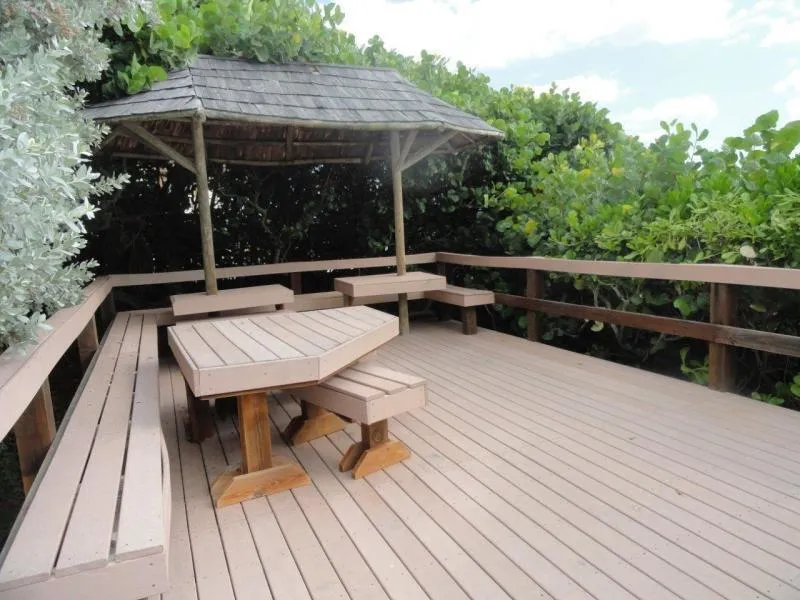 3912 S Ocean Boulevard Highland Beach, FL 33487