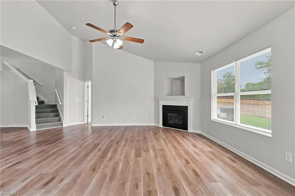 472 Hancock Drive Kernersville, NC 27284