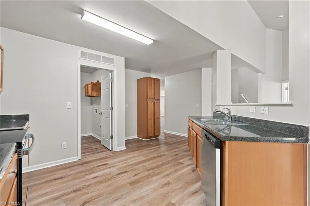 472 Hancock Drive Kernersville, NC 27284