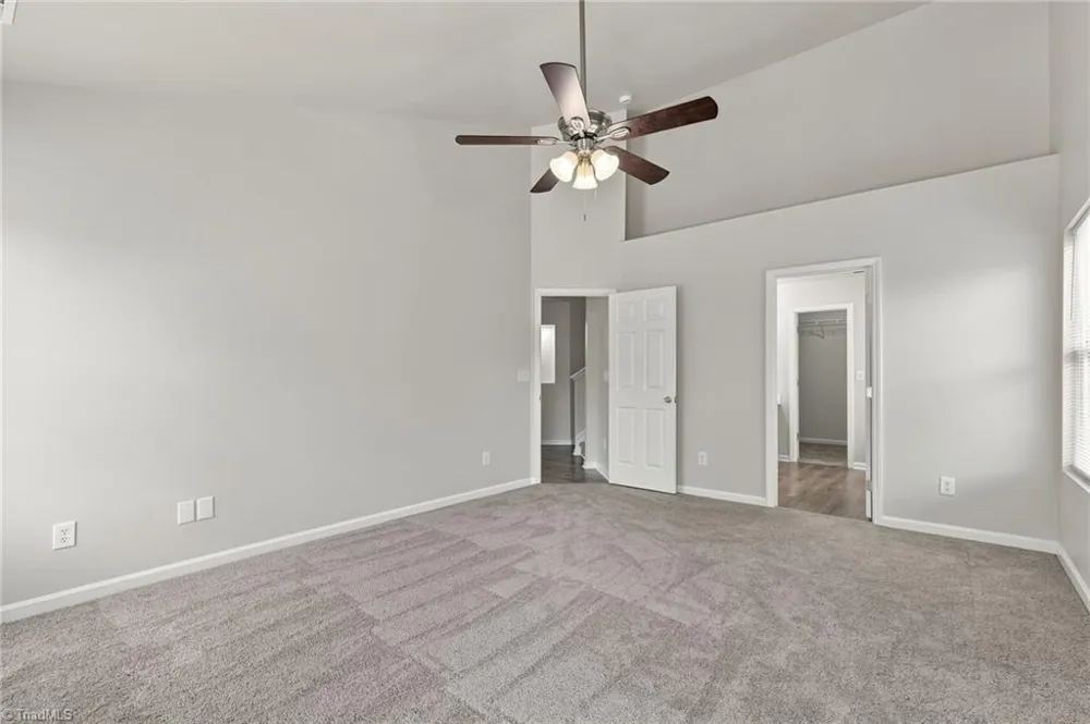 472 Hancock Drive Kernersville, NC 27284