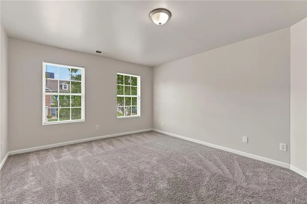 472 Hancock Drive Kernersville, NC 27284