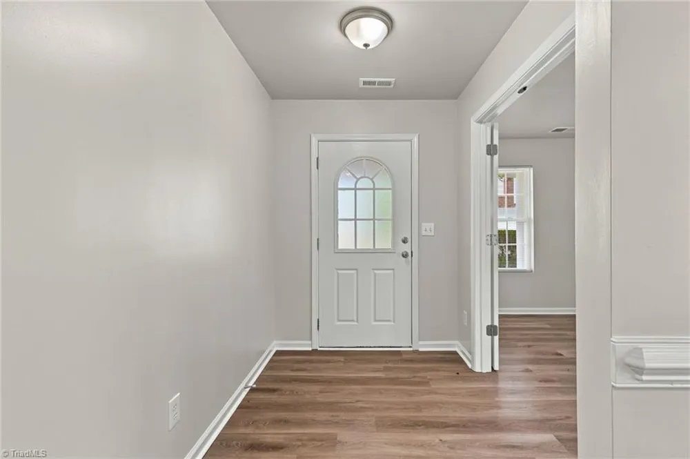472 Hancock Drive Kernersville, NC 27284