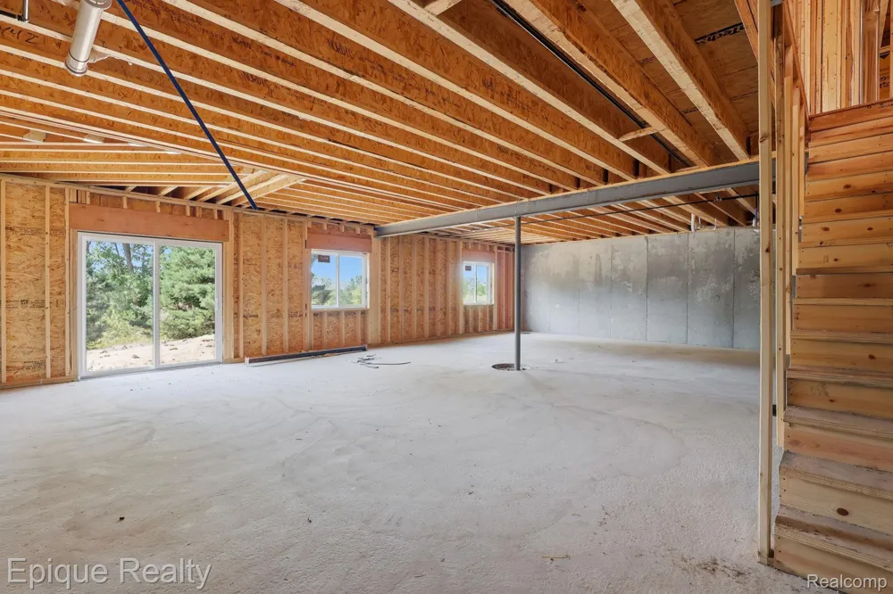 425 Cornerstone Drive #68 Oxford Charter Township, MI 48371