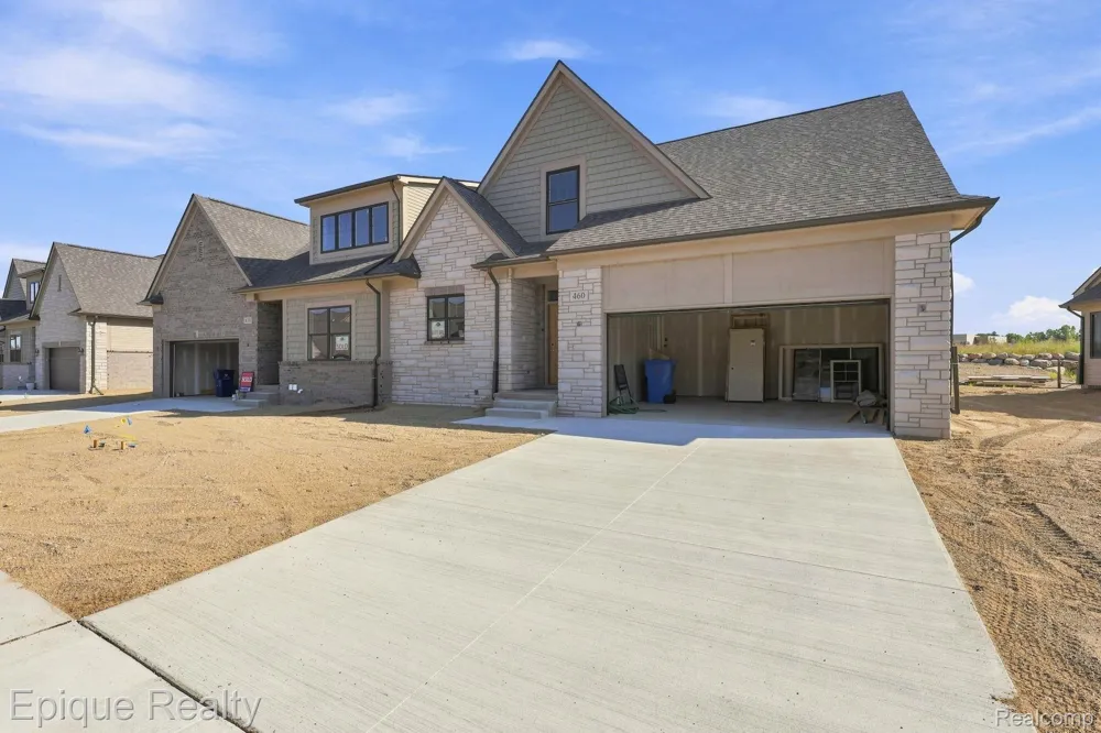 460 Cornerstone Drive #58 Oxford Charter Township, MI 48371