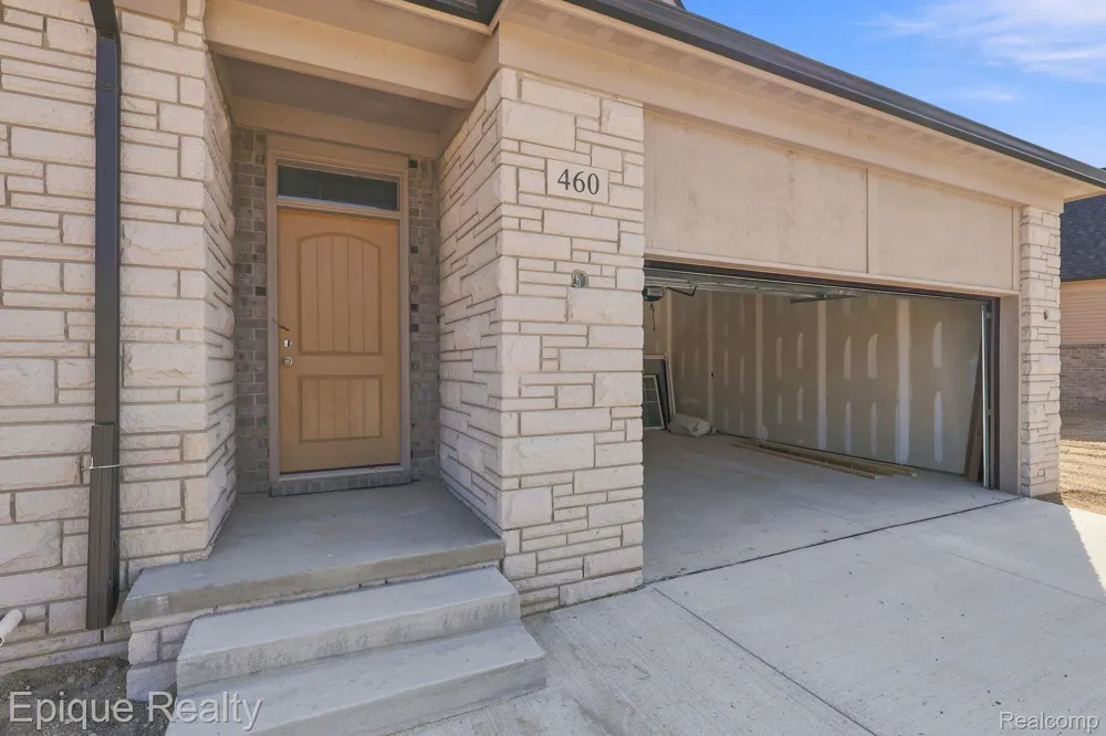460 Cornerstone Drive #58 Oxford Charter Township, MI 48371
