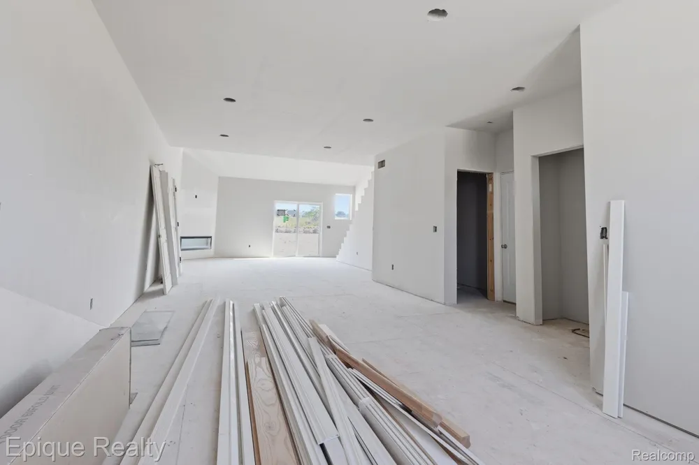 460 Cornerstone Drive #58 Oxford Charter Township, MI 48371
