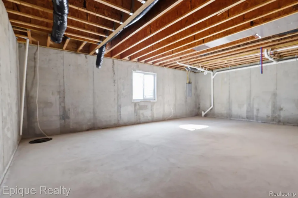 460 Cornerstone Drive #58 Oxford Charter Township, MI 48371