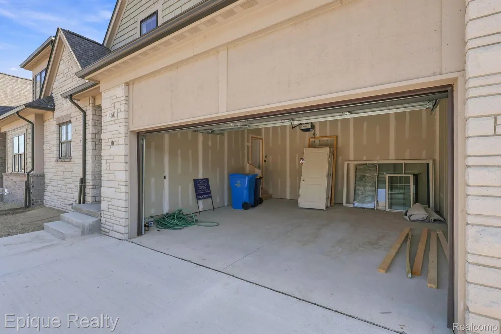 460 Cornerstone Drive #58 Oxford Charter Township, MI 48371