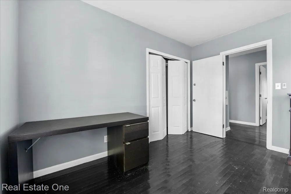 6277 Fred W Moore Highway China Township, MI 48054