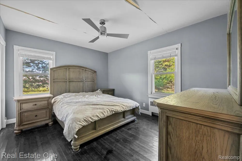 6277 Fred W Moore Highway China Township, MI 48054