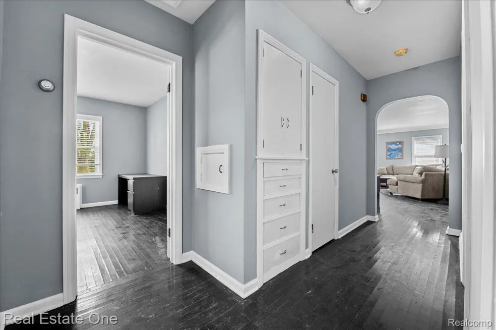 6277 Fred W Moore Highway China Township, MI 48054