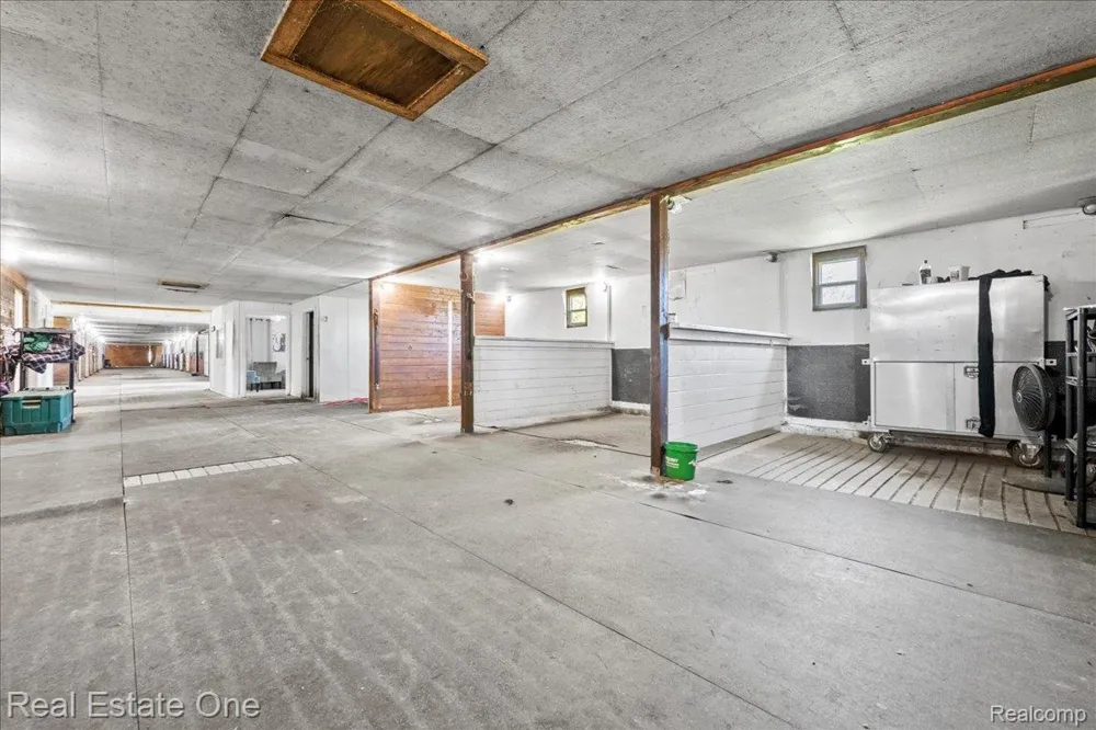 6277 Fred W Moore Highway China Township, MI 48054