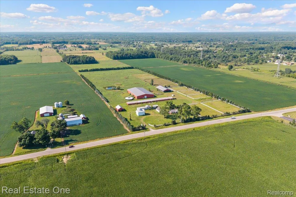 6277 Fred W Moore Highway China Township, MI 48054