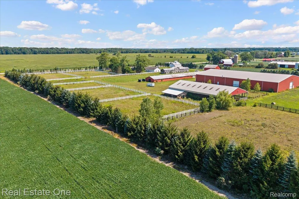 6277 Fred W Moore Highway China Township, MI 48054