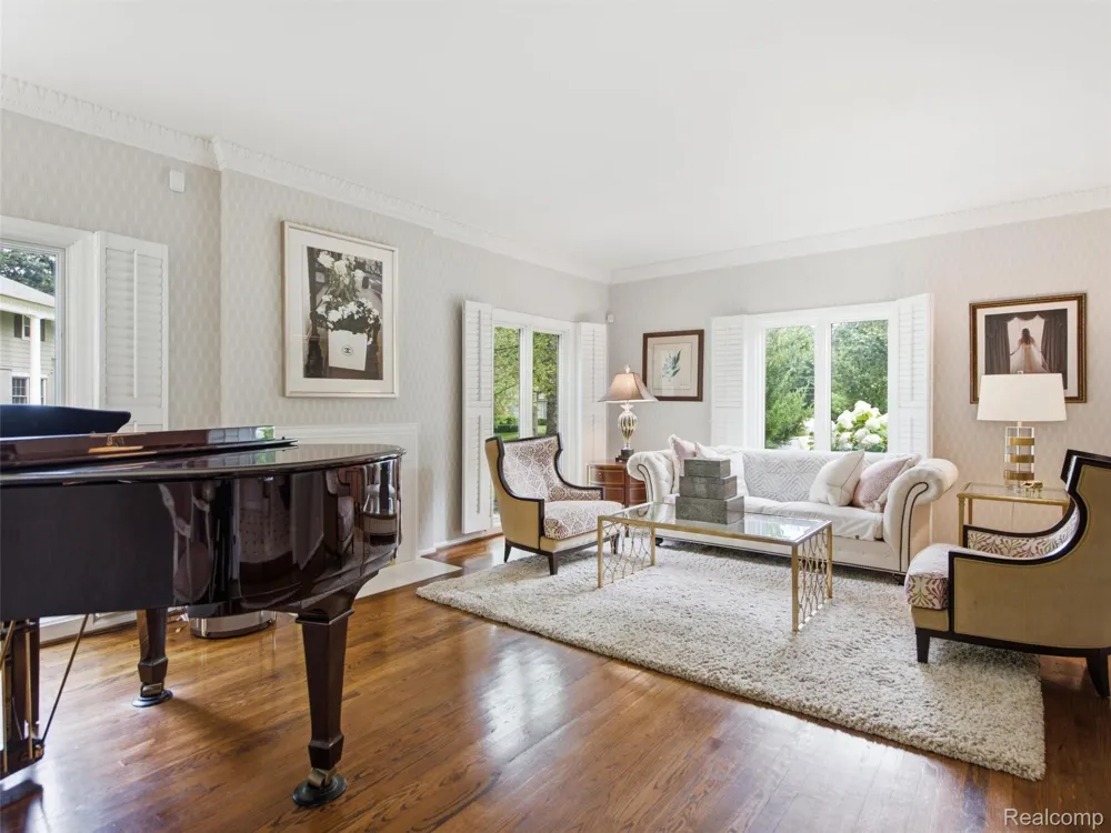 1281 Twin Maples Lane Bloomfield Hills City, MI 48301