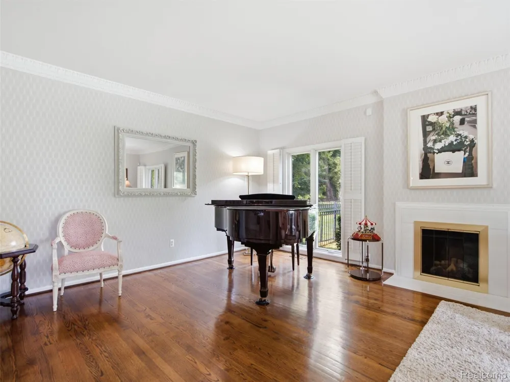 1281 Twin Maples Lane Bloomfield Hills City, MI 48301