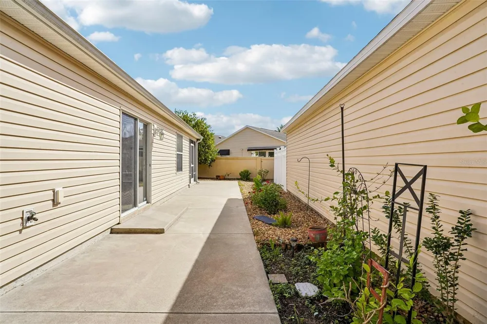 2339 SEBRING STREET The Villages, FL 32162