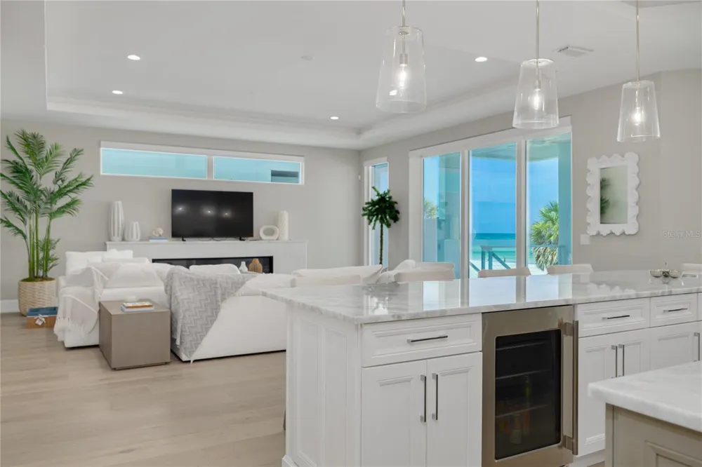 34 GULF BOULEVARD Indian Rocks Beach, FL 33785