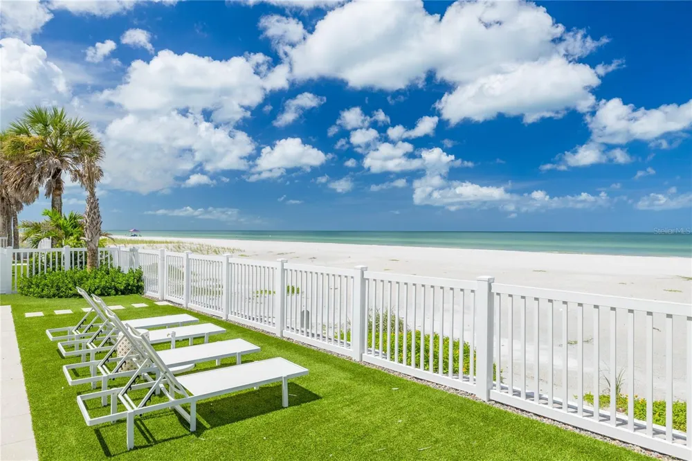 34 GULF BOULEVARD Indian Rocks Beach, FL 33785