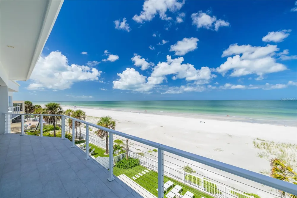 34 GULF BOULEVARD Indian Rocks Beach, FL 33785