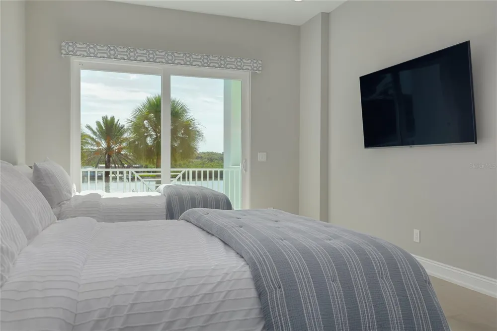34 GULF BOULEVARD Indian Rocks Beach, FL 33785