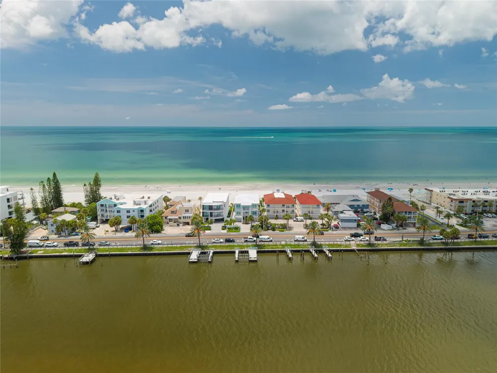 34 GULF BOULEVARD Indian Rocks Beach, FL 33785