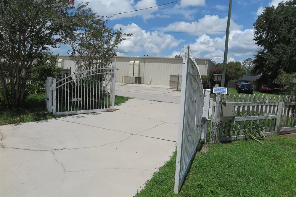 105 SE 1ST AVENUE Lake Butler, FL 32054
