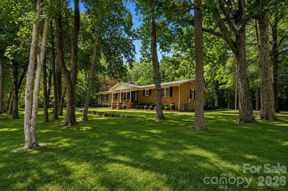 2725 Puetts Chapel Road Bessemer City, NC 28016