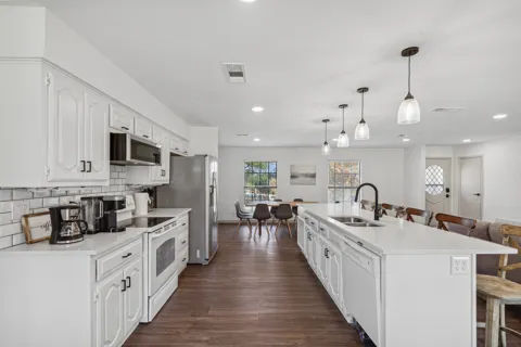 529 Shore Drive
