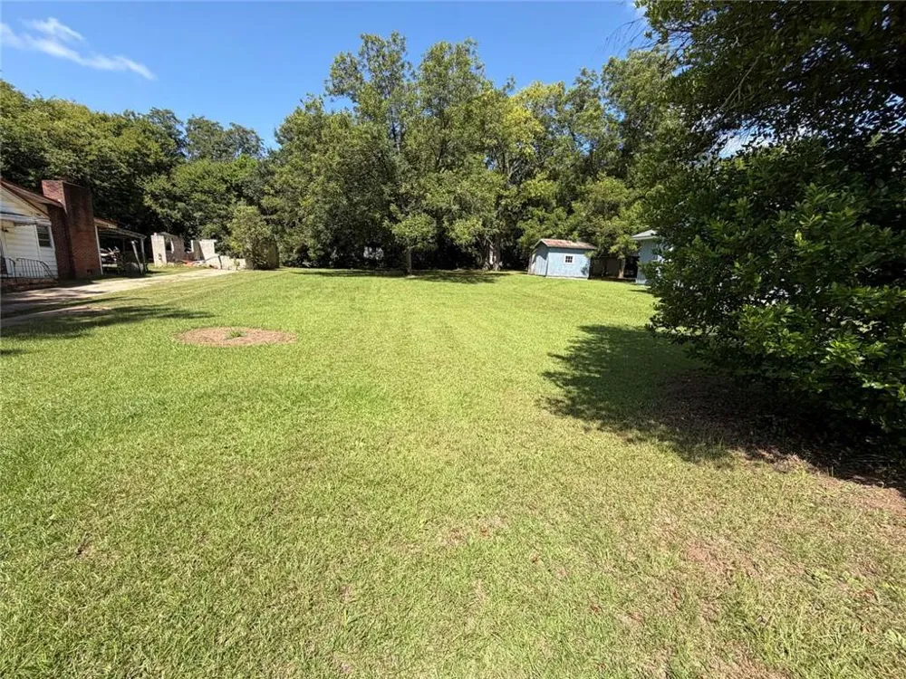 4041 San Juan Avenue Macon, GA 31206