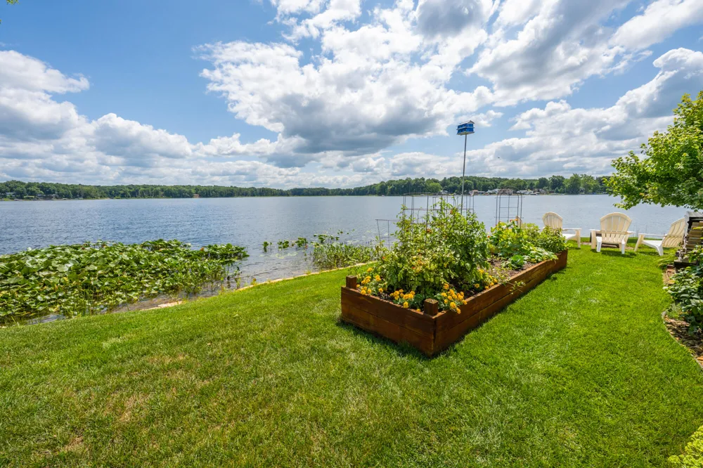 80885 County Road 652 Lawton, MI 49065