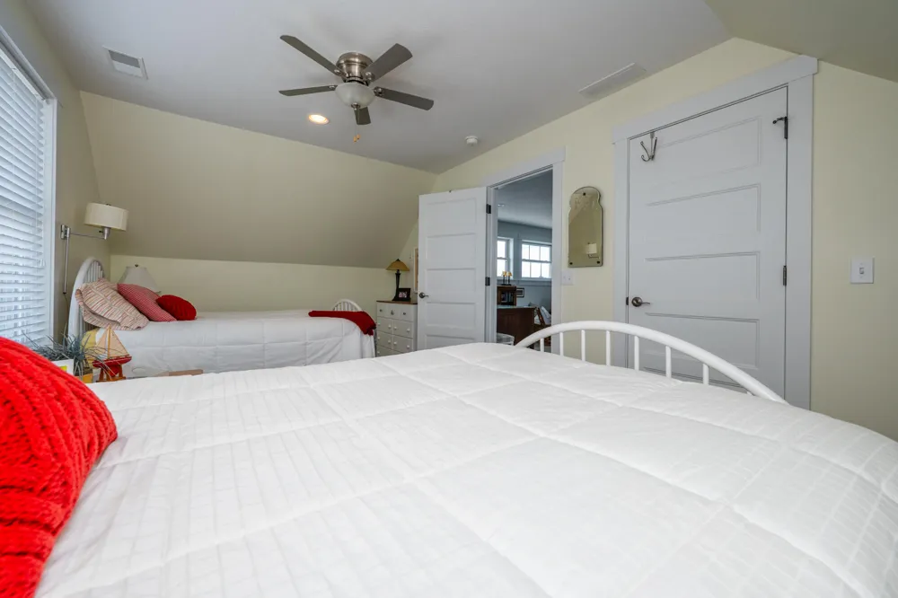80885 County Road 652 Lawton, MI 49065