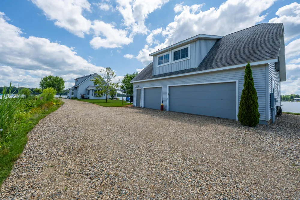 80885 County Road 652 Lawton, MI 49065
