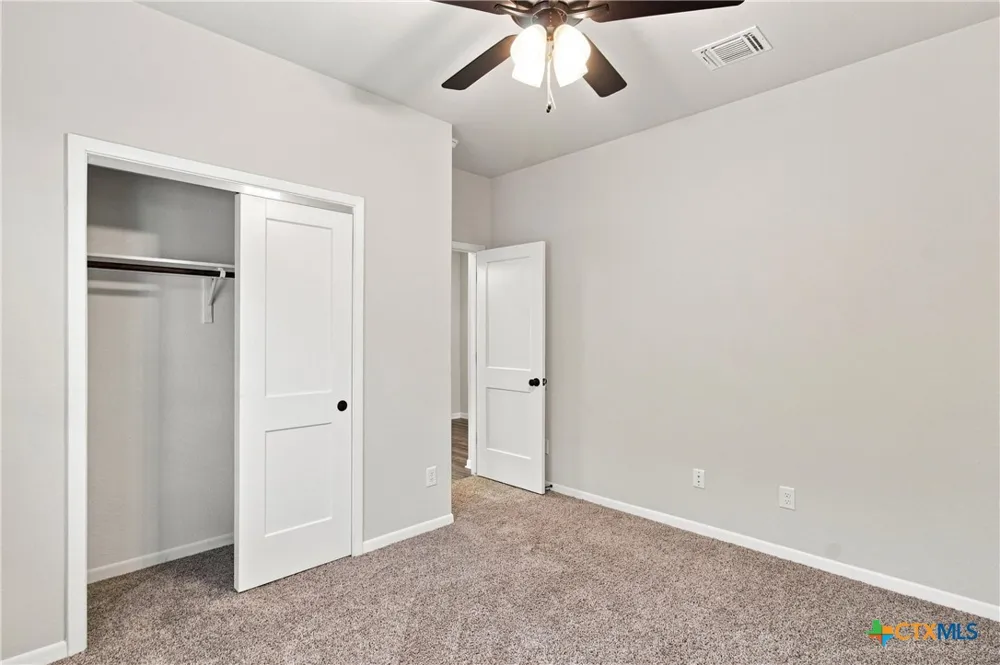 2827 Fox River Drive Temple, TX 76502