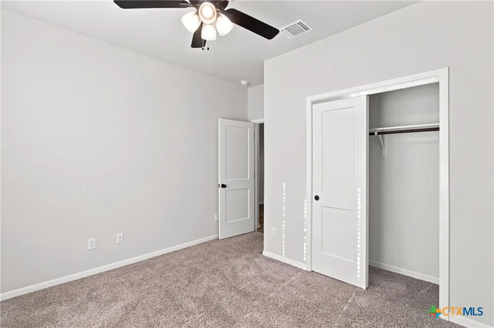 2827 Fox River Drive Temple, TX 76502