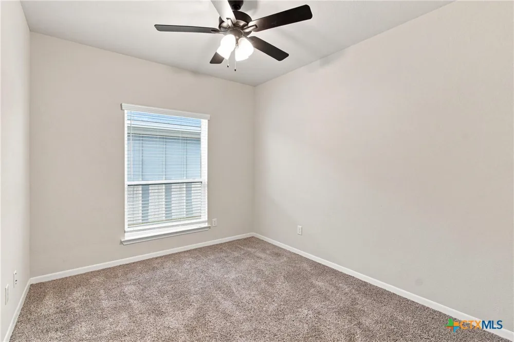 2827 Fox River Drive Temple, TX 76502