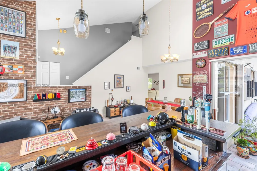 12614 NW 12th Ct Sunrise, FL 33323