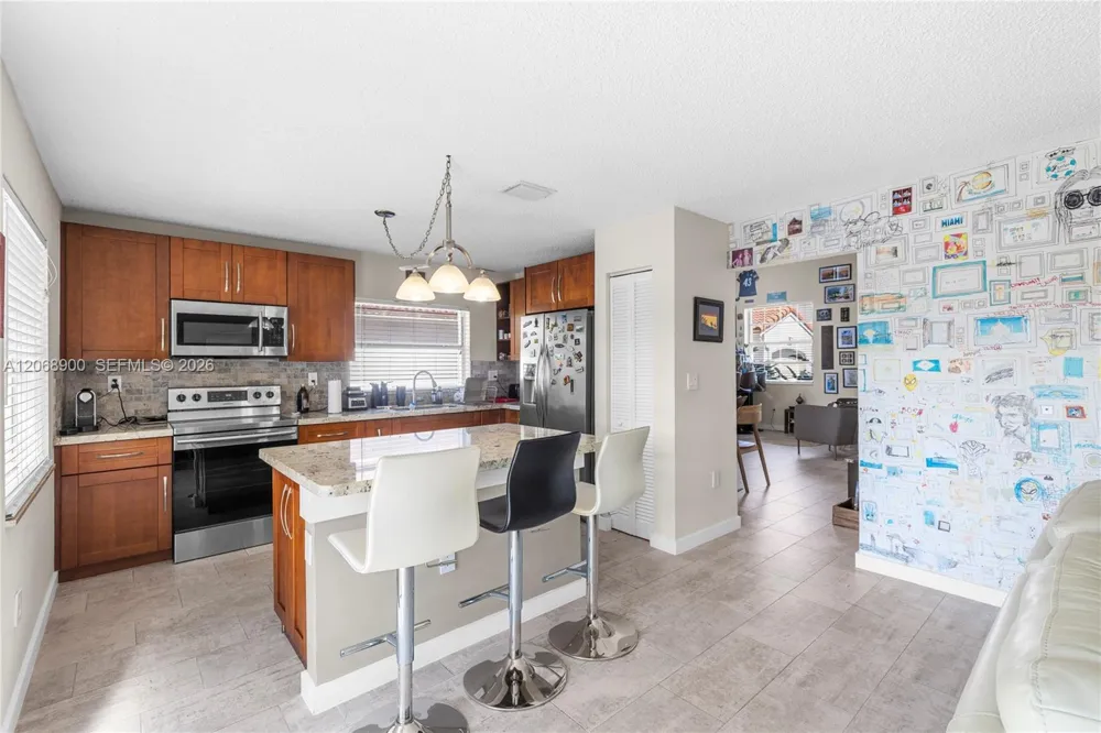 12614 NW 12th Ct Sunrise, FL 33323