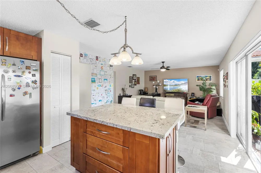 12614 NW 12th Ct Sunrise, FL 33323