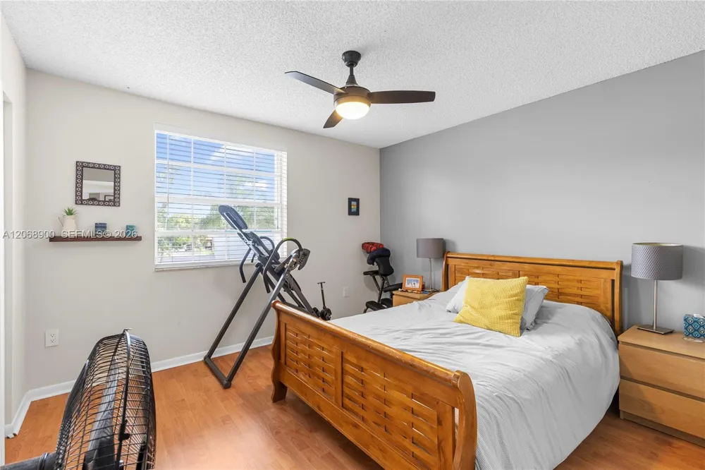 12614 NW 12th Ct Sunrise, FL 33323