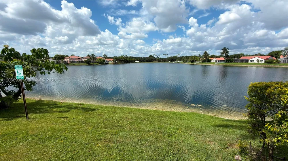 12614 NW 12th Ct Sunrise, FL 33323