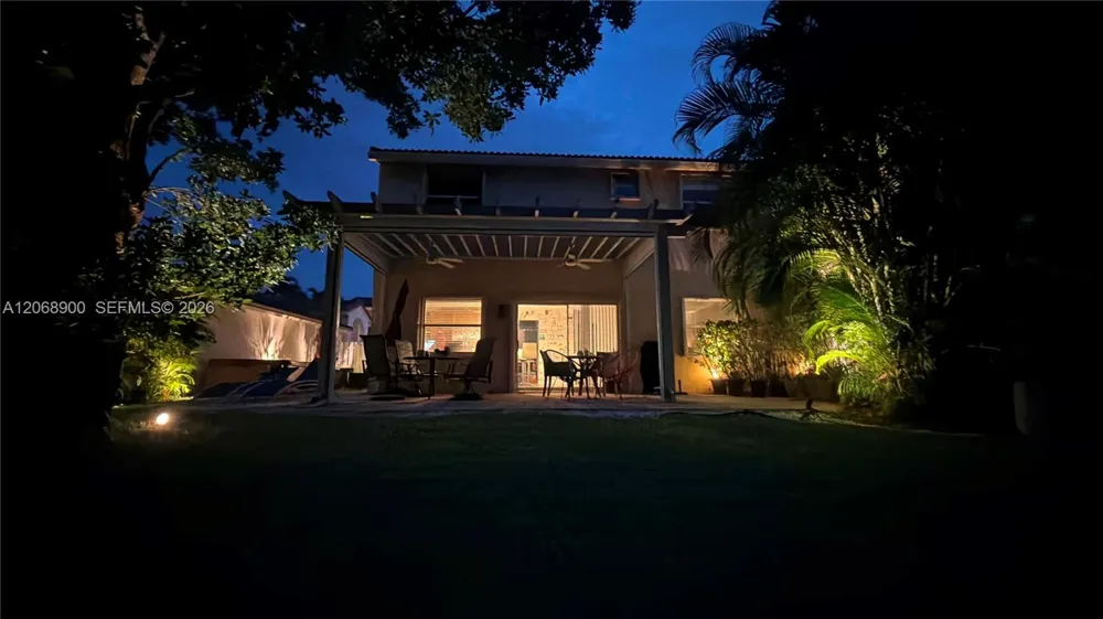 12614 NW 12th Ct Sunrise, FL 33323