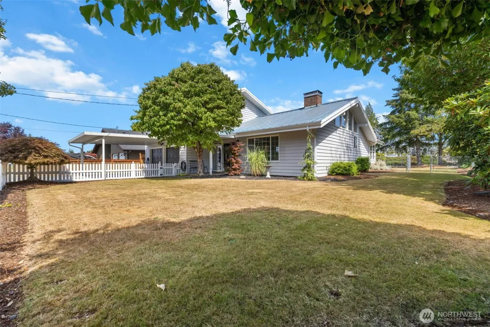 284 S 2nd Street Buckley, WA 98321