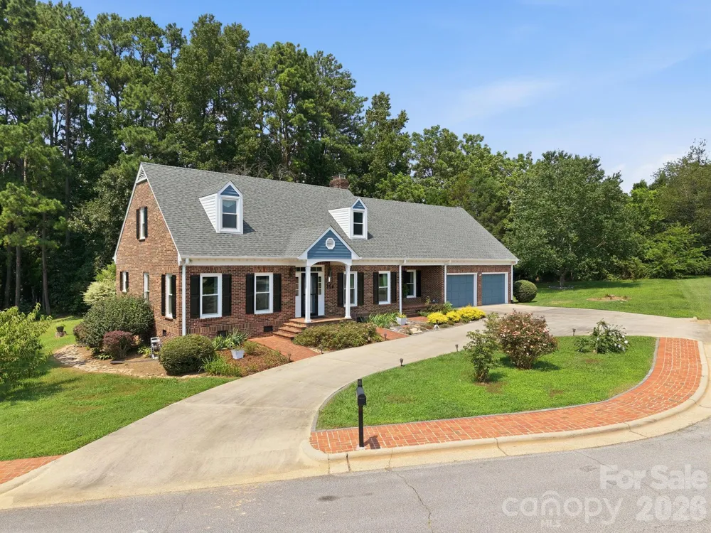 100 Arabian Lane Salisbury, NC 28147