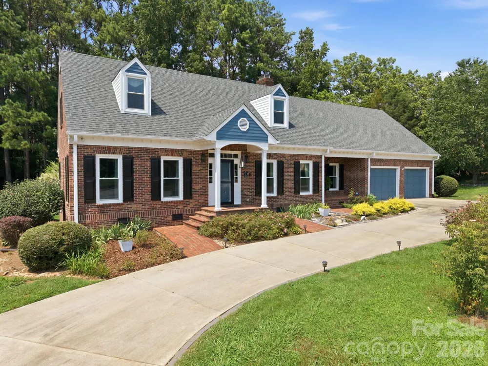 100 Arabian Lane Salisbury, NC 28147